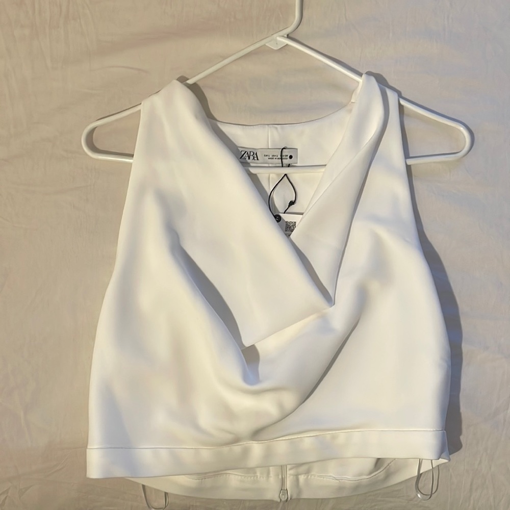 New. With Tags. Zara Tank.